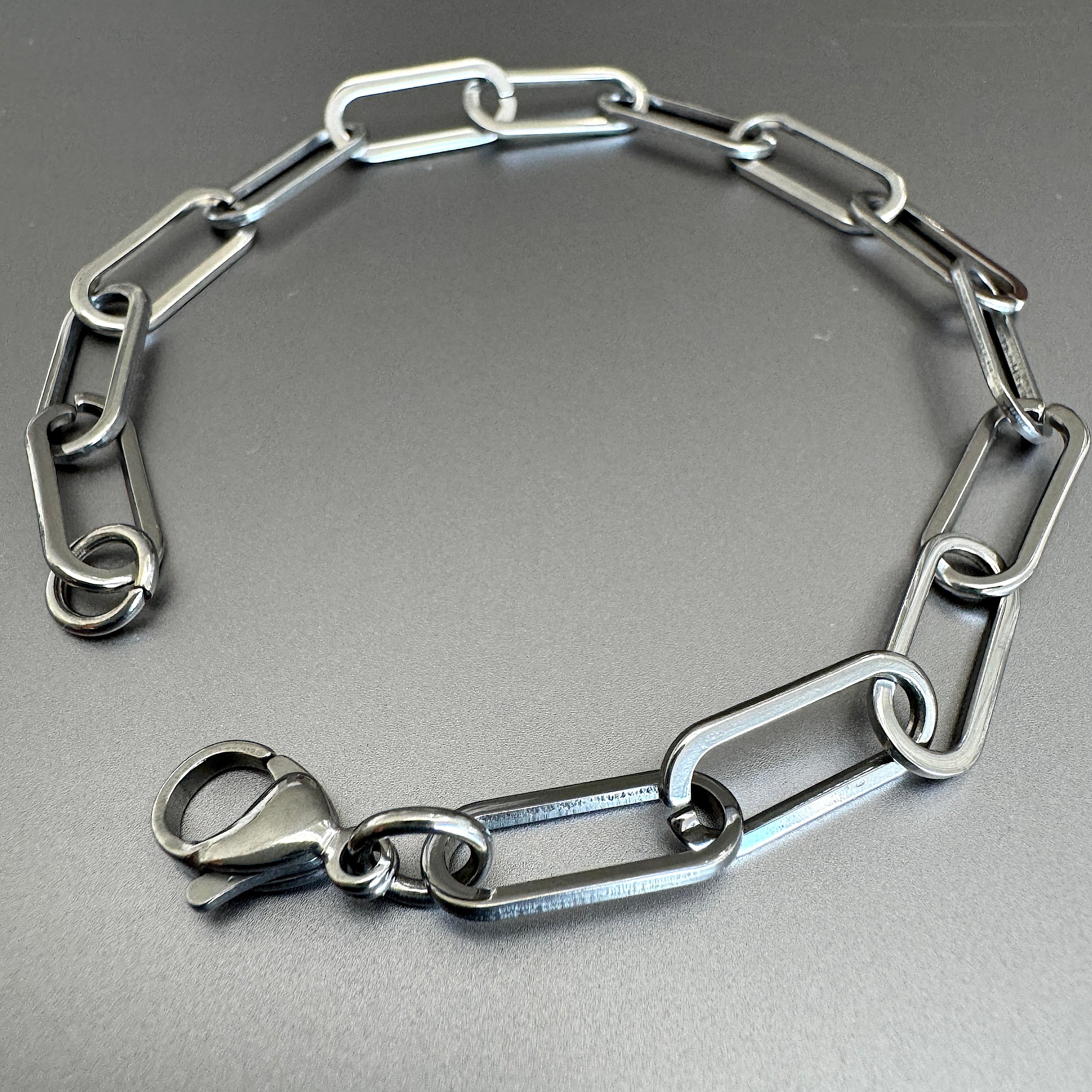 Slim Clip Chain Bracelet