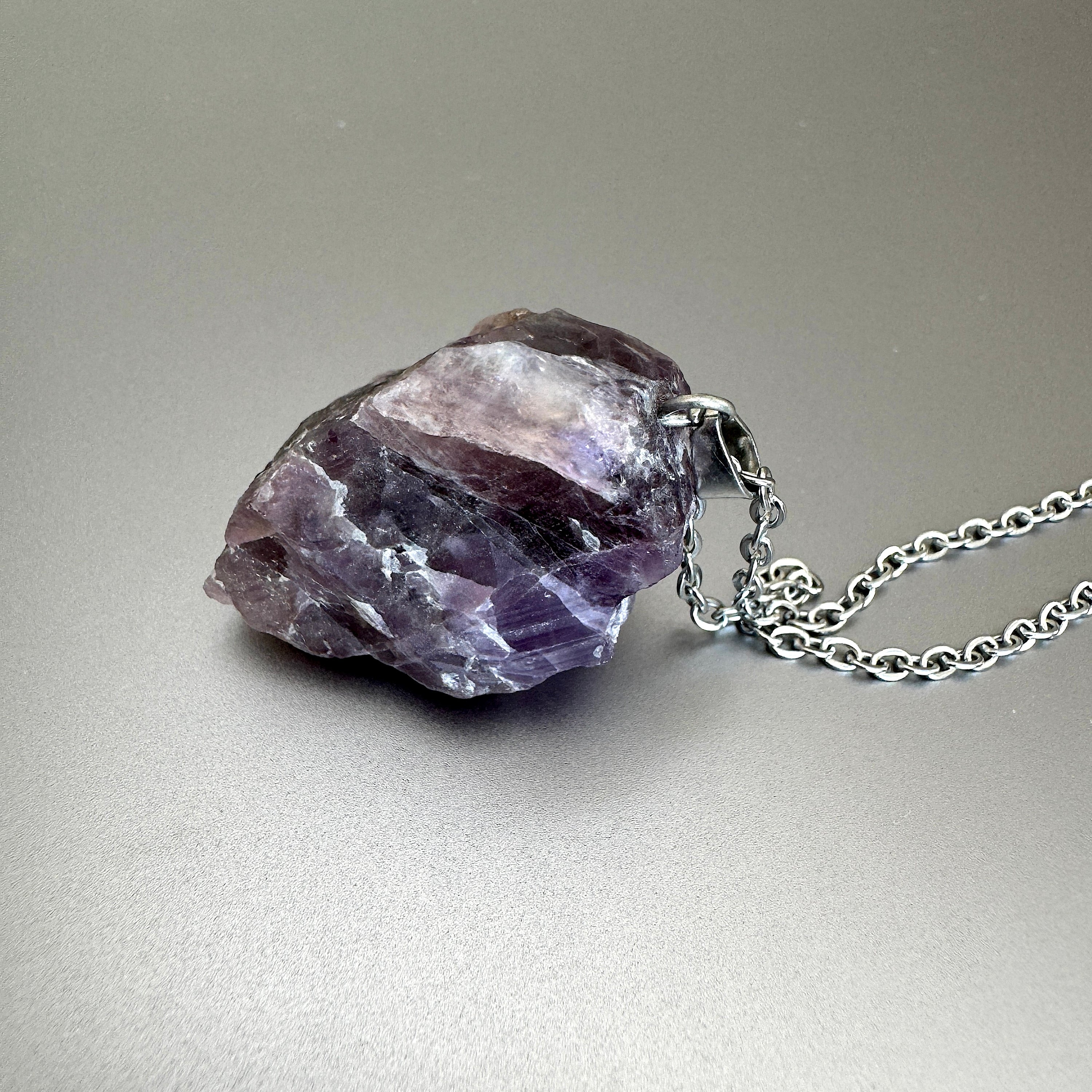 PAXPARIS Quartz Pendant Necklace Q4