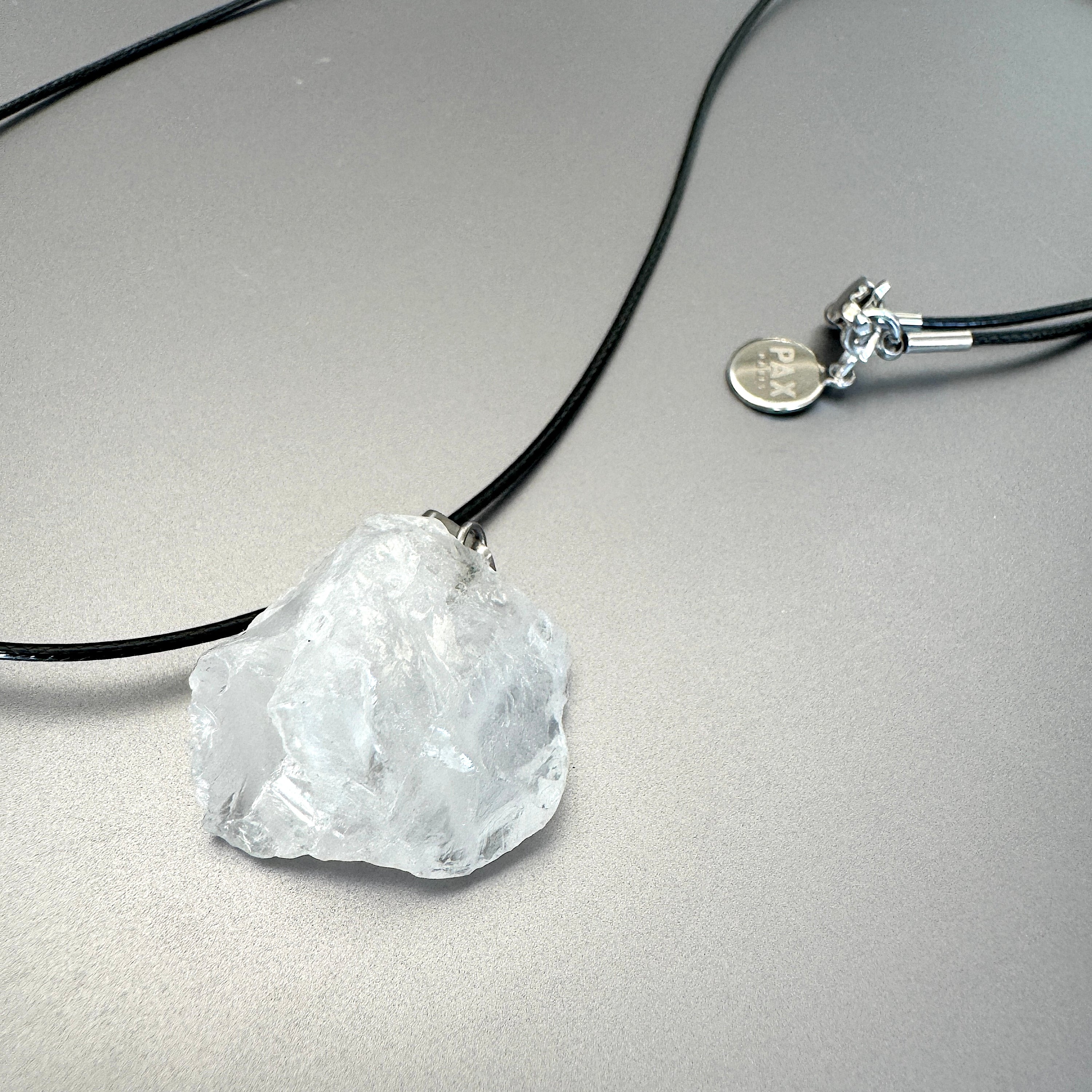 PAXPARIS Quartz Pendant Necklace Q7