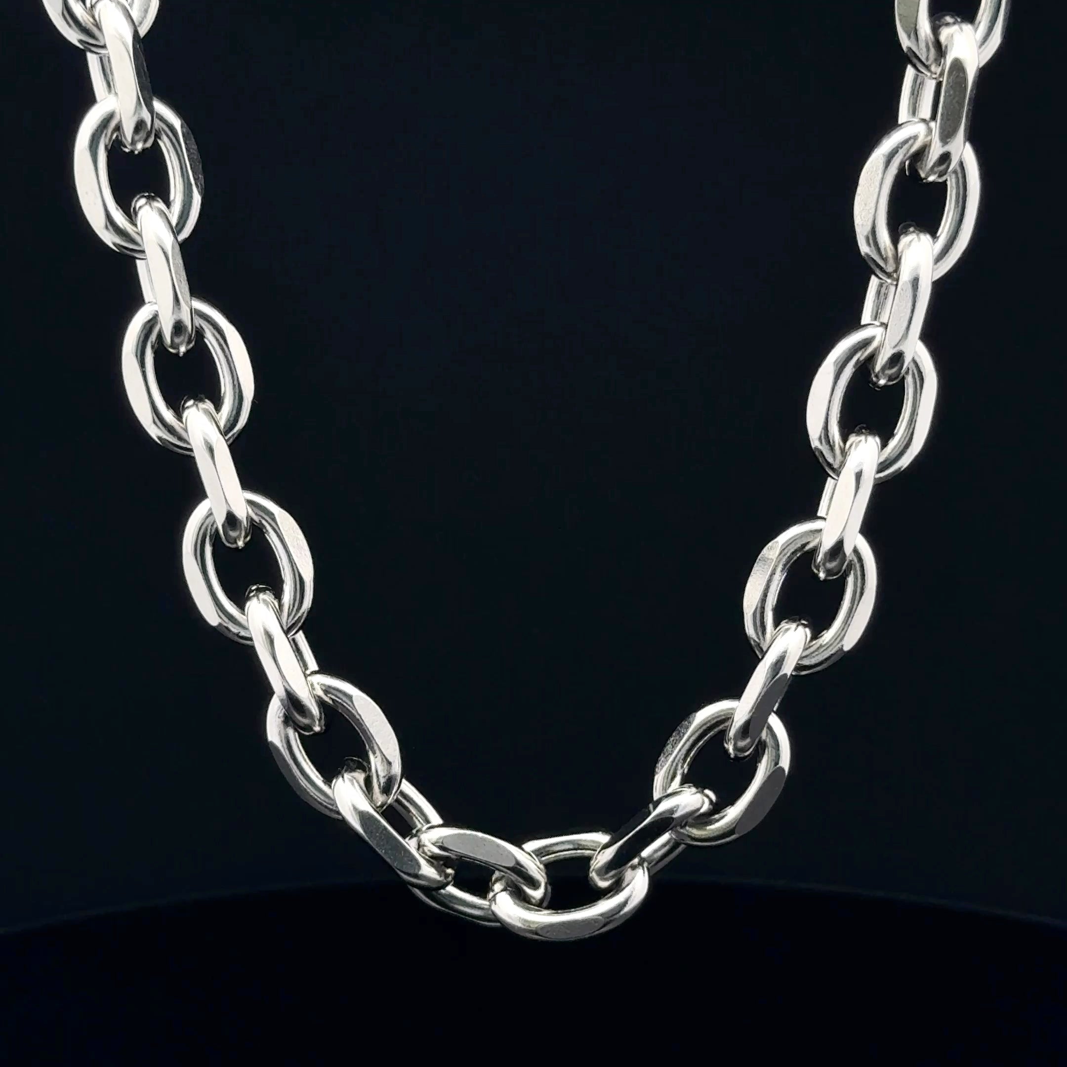 Bold Oval Link Chain Necklace, 10mm