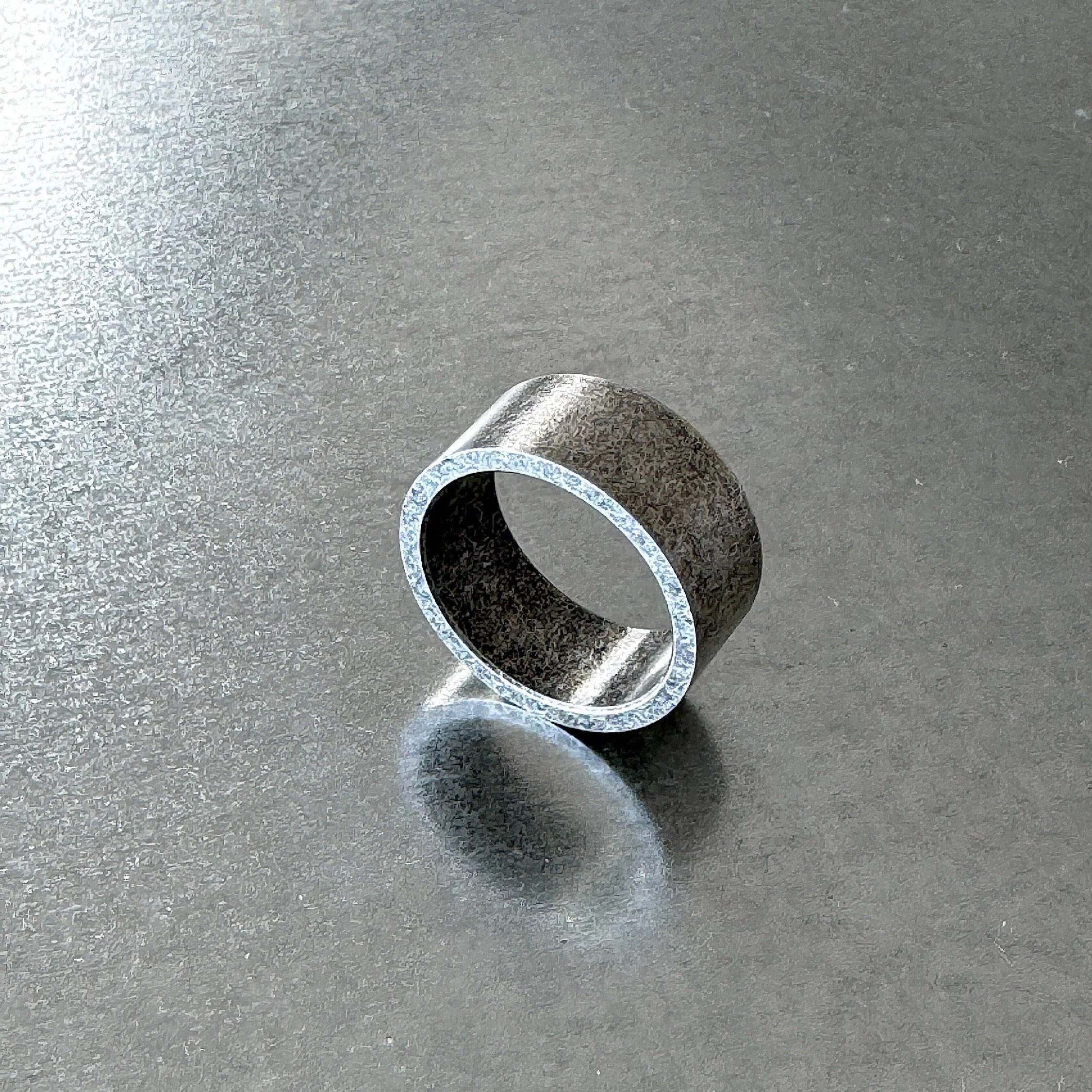 Bold Cylinder Ring